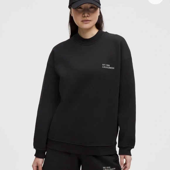 lululemon athletica oversized Black Sweatshirt - Picture 2 of 10